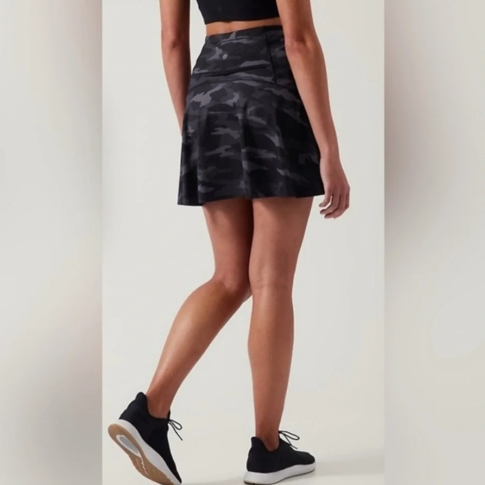 Athleta Ace Printed‎ Tennis Skort 15.5